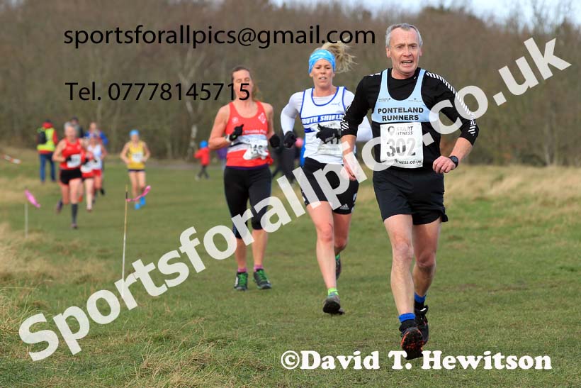 Womens and mens 35 to 65 plus, 2022 NEMAA Open Cross Country Champs., Wallsend, Tyne and Wear. Photo: David T. Hewitson/Sports for All Pics